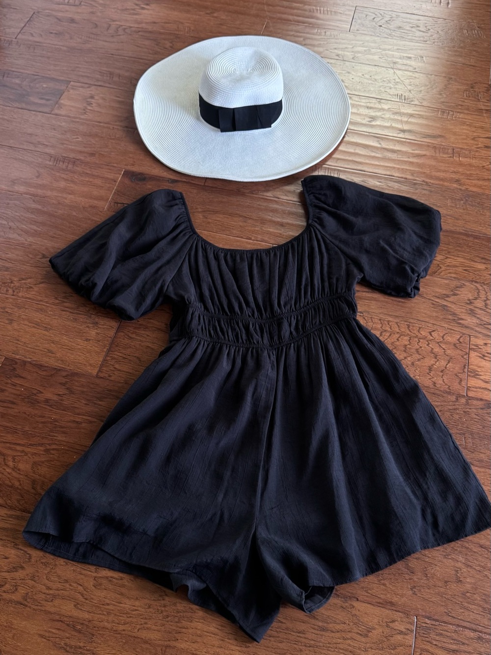 J Roberts Black Puff Sleeve Romper